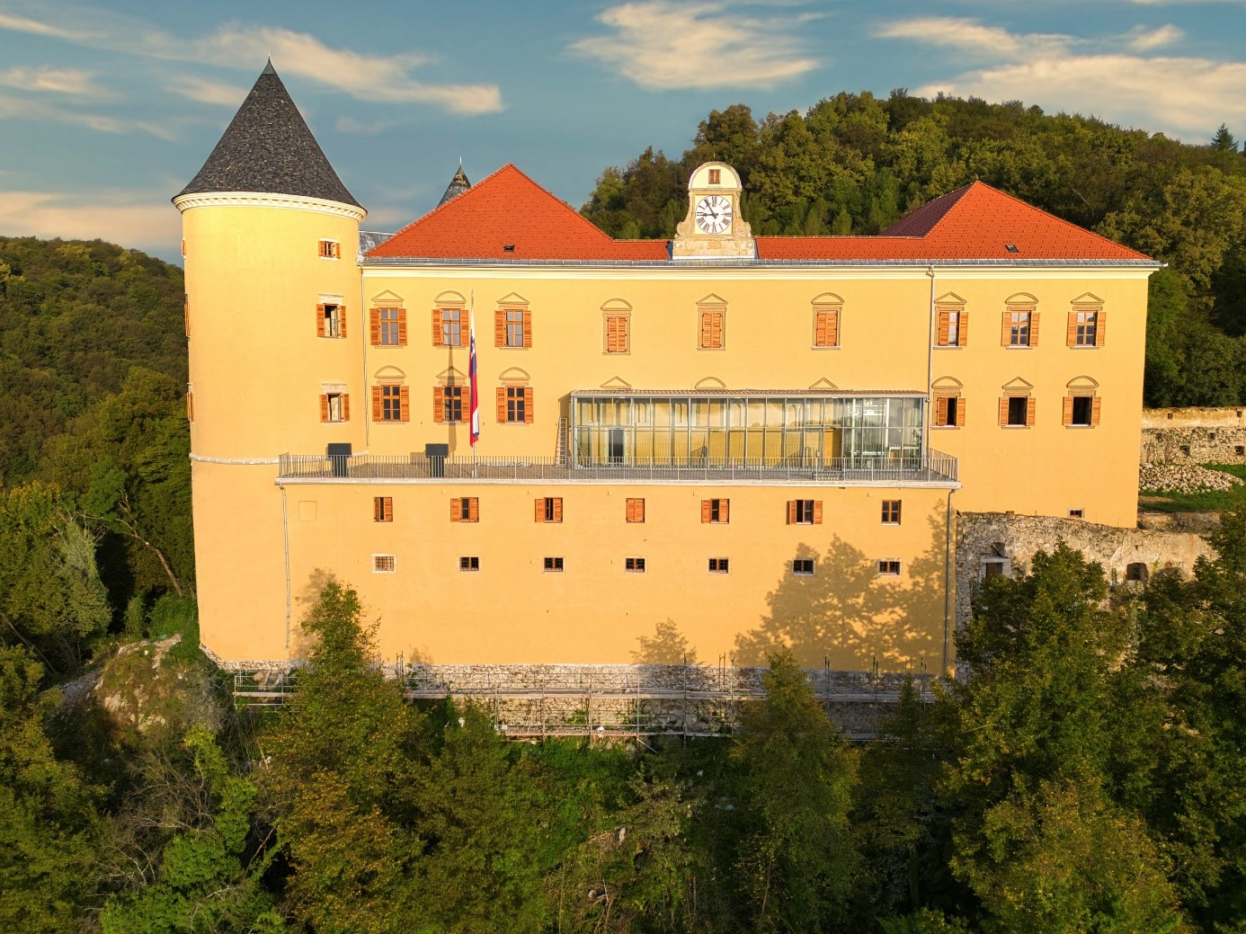 Podčetrtek Castle