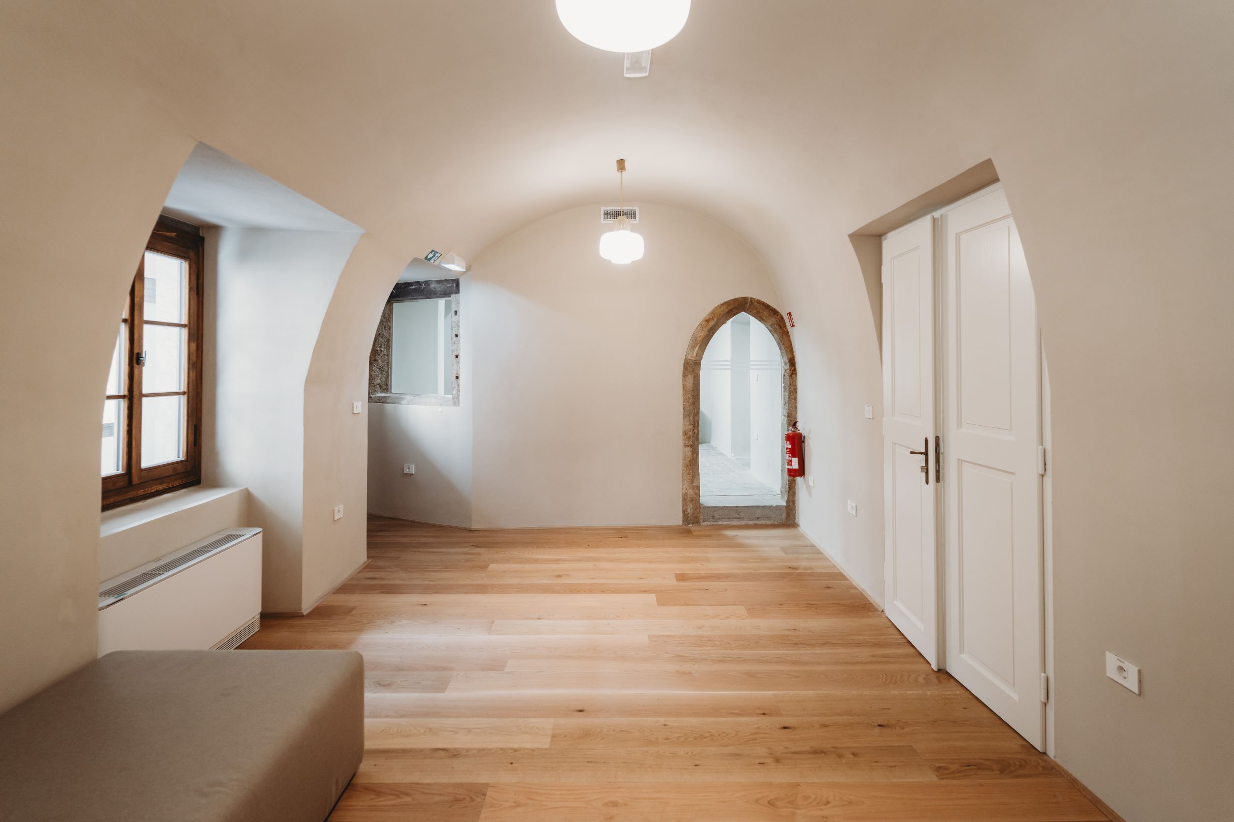 Renaissance portal restored and vaulted ceilings preserved_Photosjpg