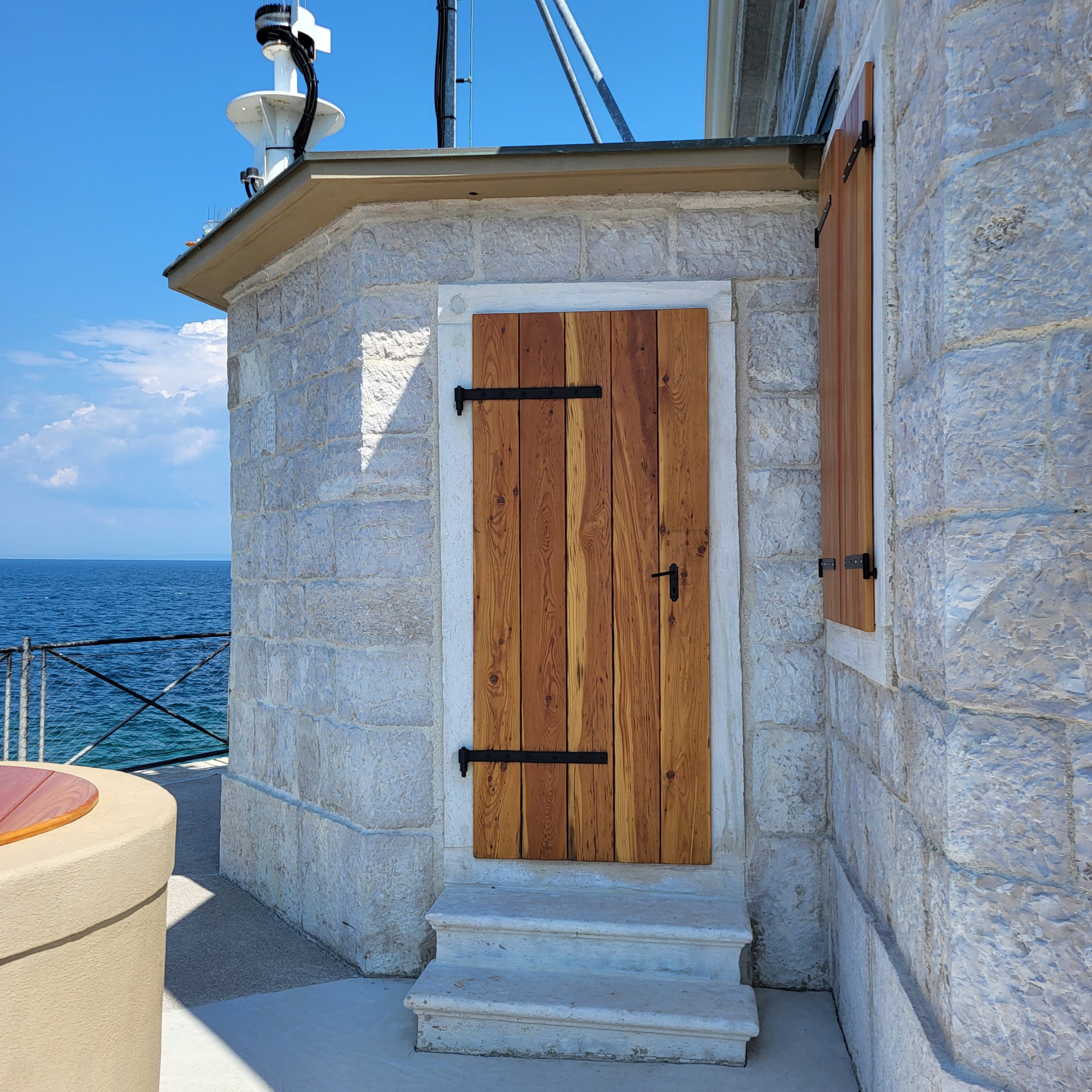 Restored joinery, photo Vanja Prohinar